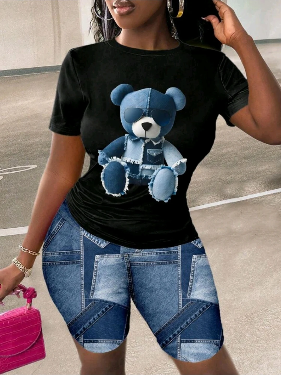 Conjunto camiseta Teddy negra y short efecto denim