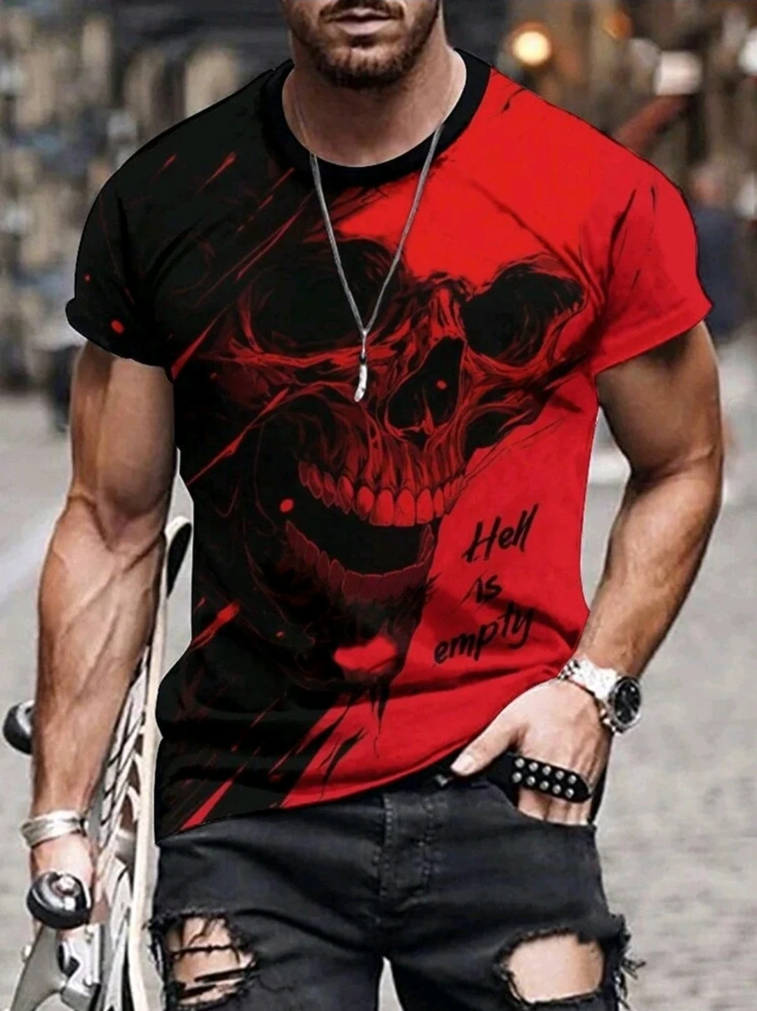 Camiseta roja y negra con calavera